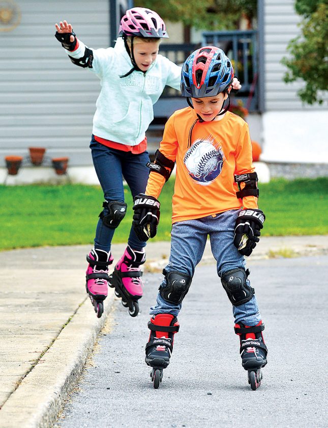 Dual blade action News, Sports, Jobs Altoona Mirror